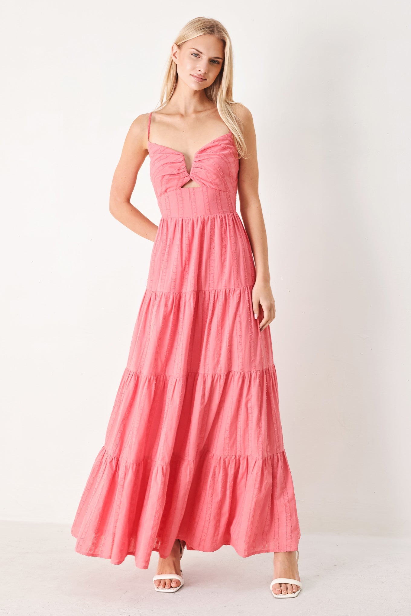 SWEET ESCAPE WOVEN MAXI DRESS - Glamourous Grace