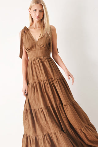 CALM BEAUTY WOVEN MAXI DRESS - Glamourous Grace