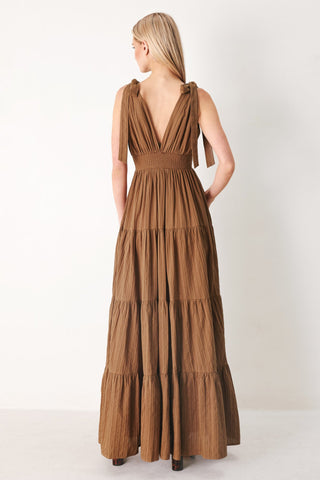 CALM BEAUTY WOVEN MAXI DRESS - Glamourous Grace