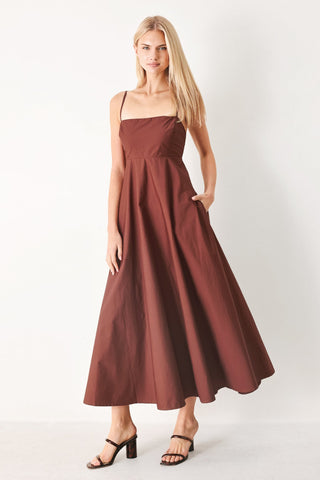QUIET LUXE WOVEN MIDI DRESS - Glamourous Grace