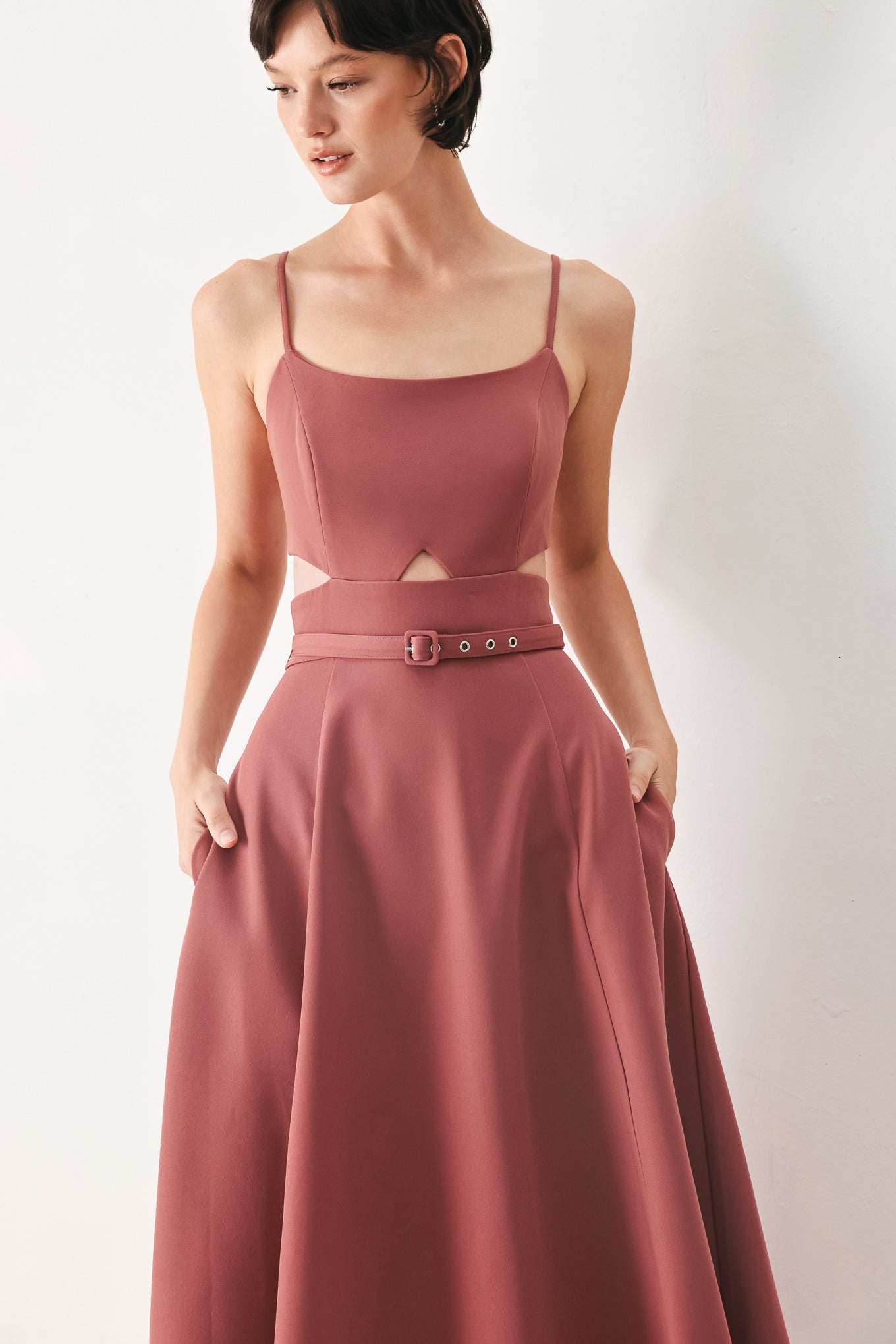 PEARL MOON WOVEN MIDI DRESS - Glamourous Grace