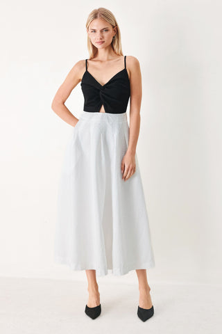 MODERN CONTRAST MIDI DRESS - Glamourous Grace