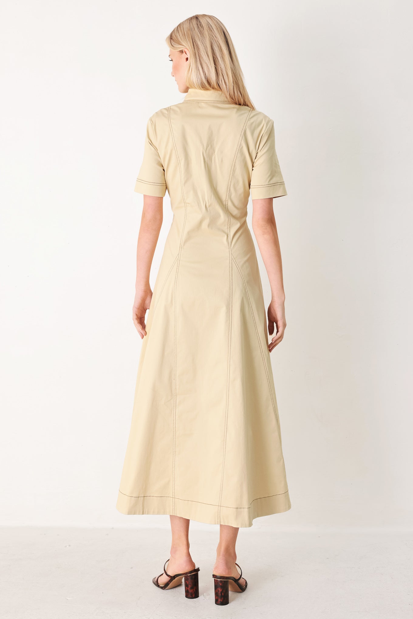 TREND ICON WOVEN MIDI DRESS - Glamourous Grace