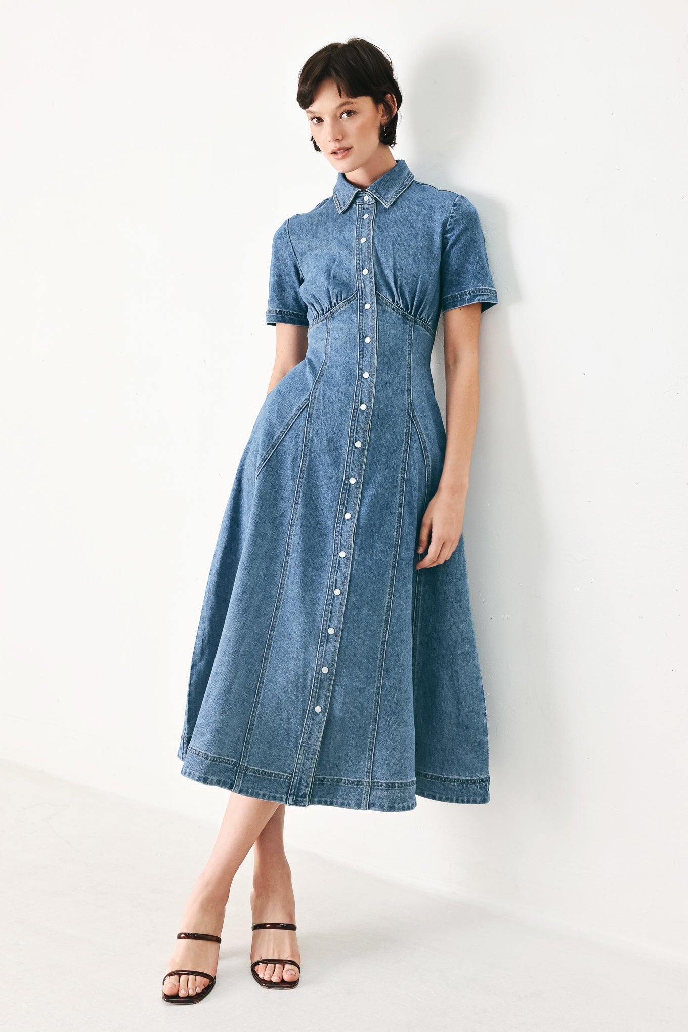 VINTAGE SKY DENIM MIDI SHIRT DRESS - Glamourous Grace
