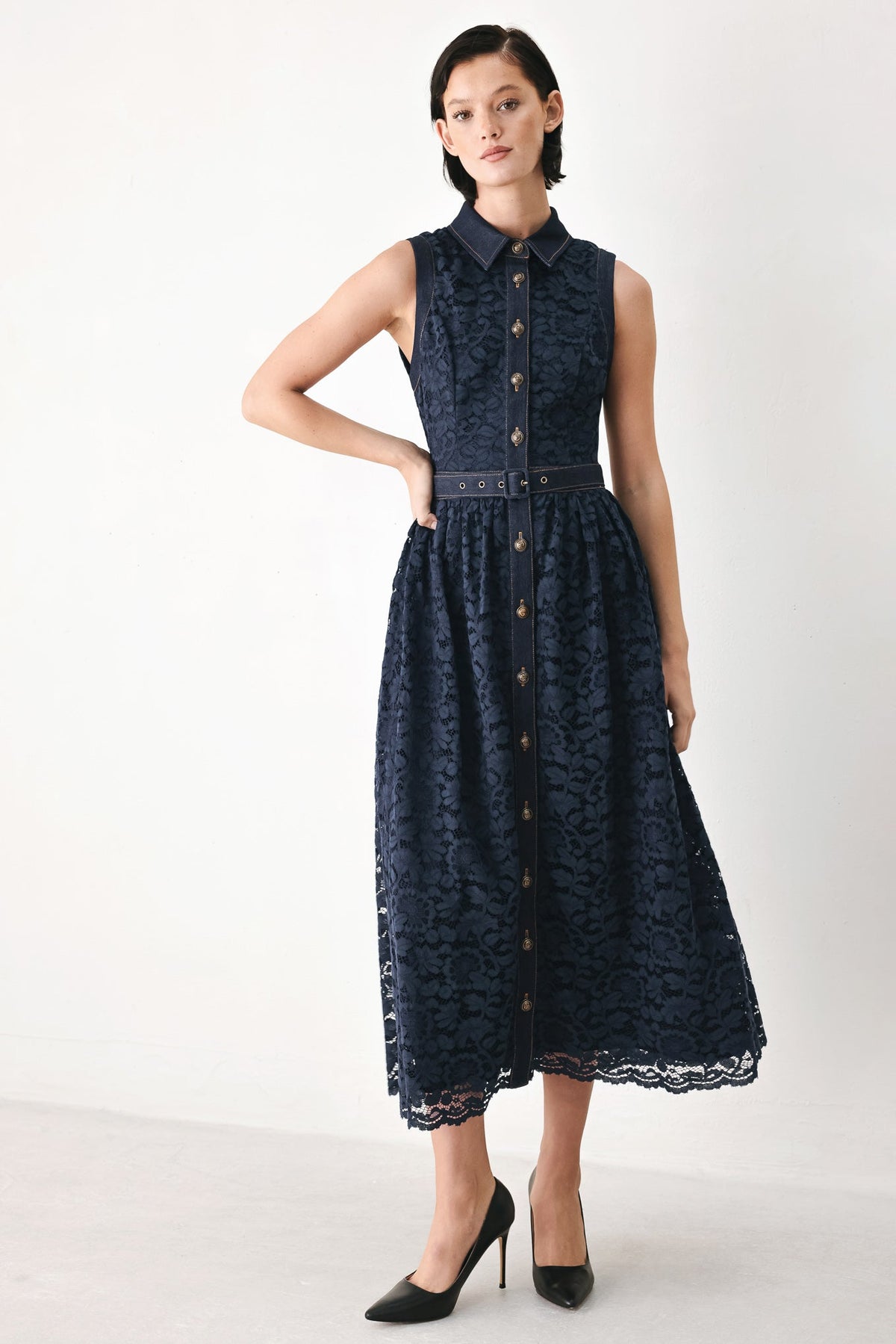 EVENING LACE CHAPTER WOVEN MIDI DRESS - Glamourous Grace