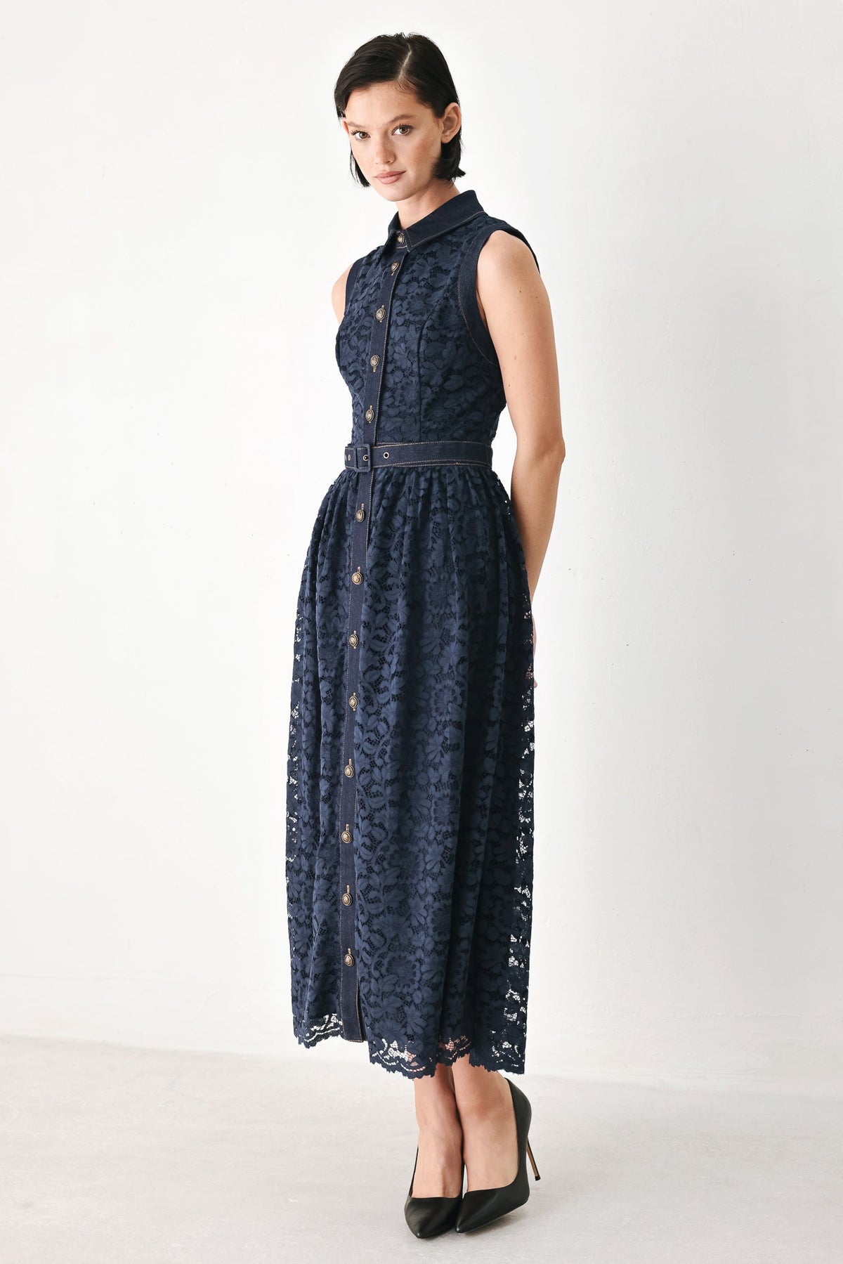 EVENING LACE CHAPTER WOVEN MIDI DRESS - Glamourous Grace