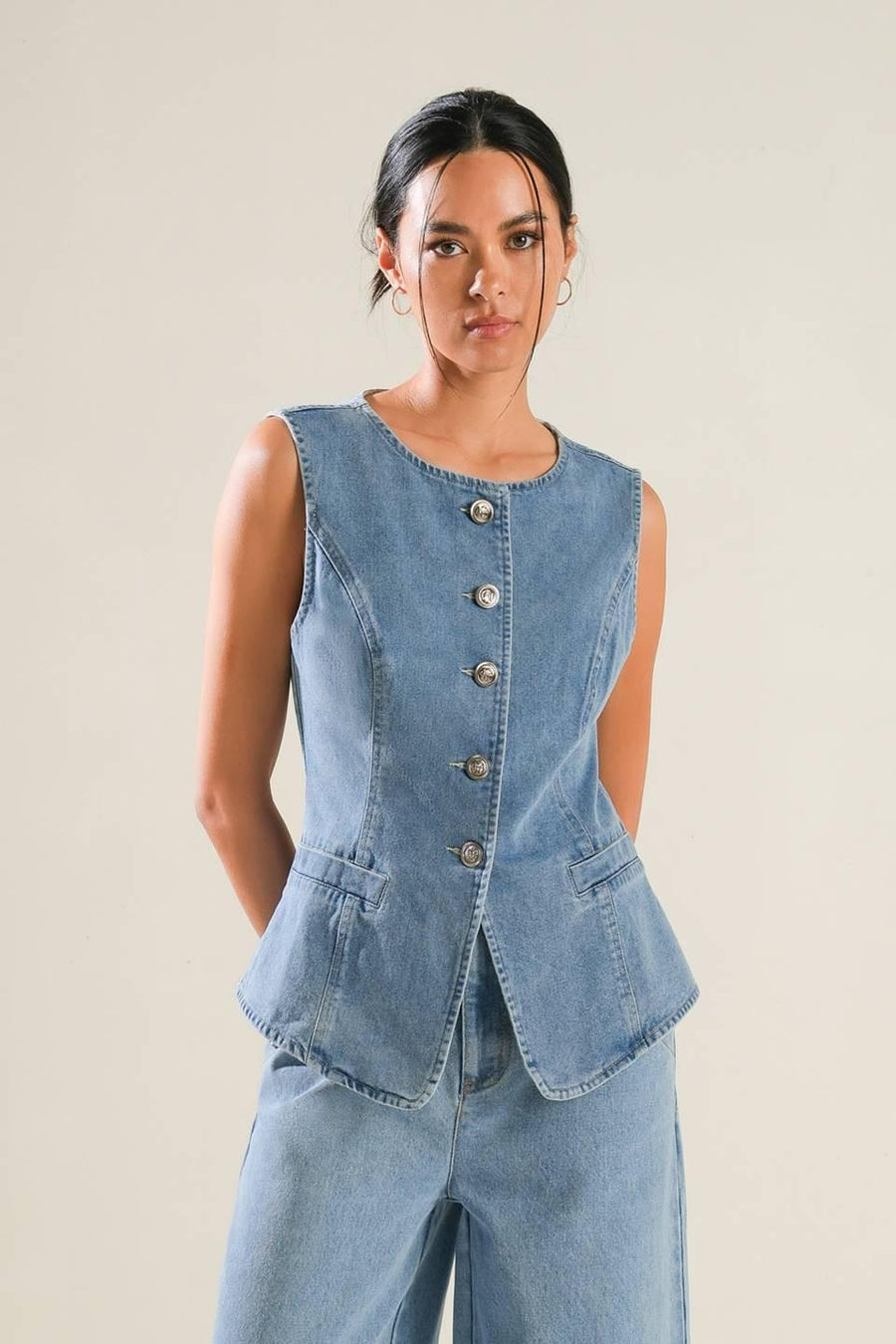 ADVENTURE AWAITS DENIM VEST - Glamourous Grace