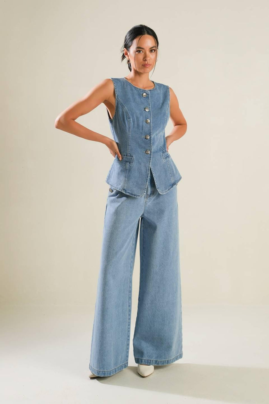 ADVENTURE AWAITS DENIM VEST - Glamourous Grace