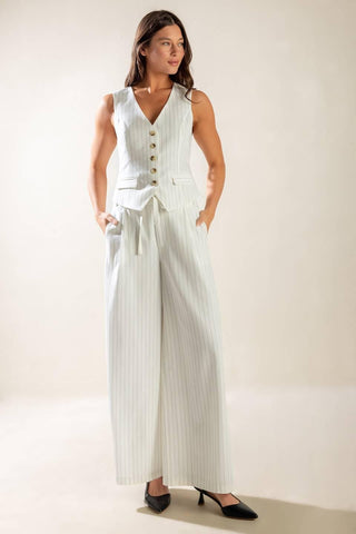DINNER DATE WOVEN VEST - Glamourous Grace