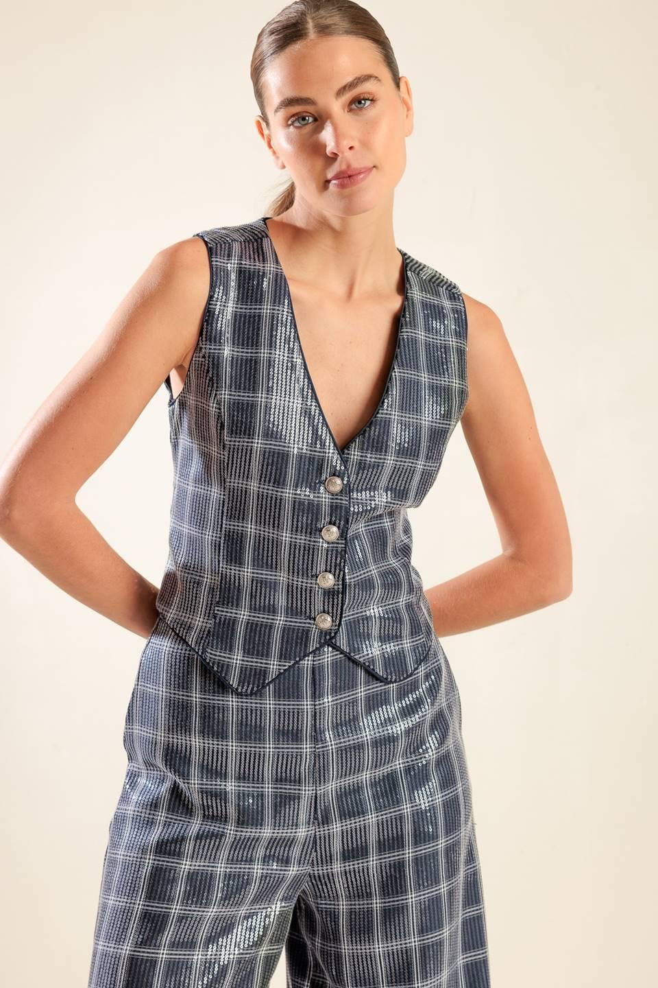 TRAVELING FAR NAVY SEQUIN VEST - Glamourous Grace