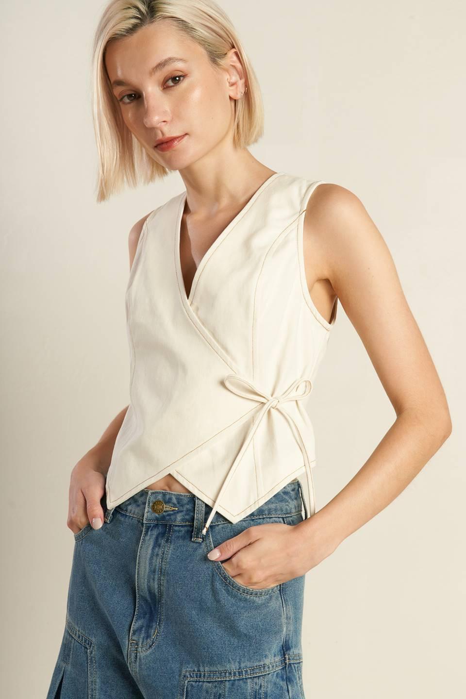 WATCHING THE WIND WOVEN VEST - Glamourous Grace