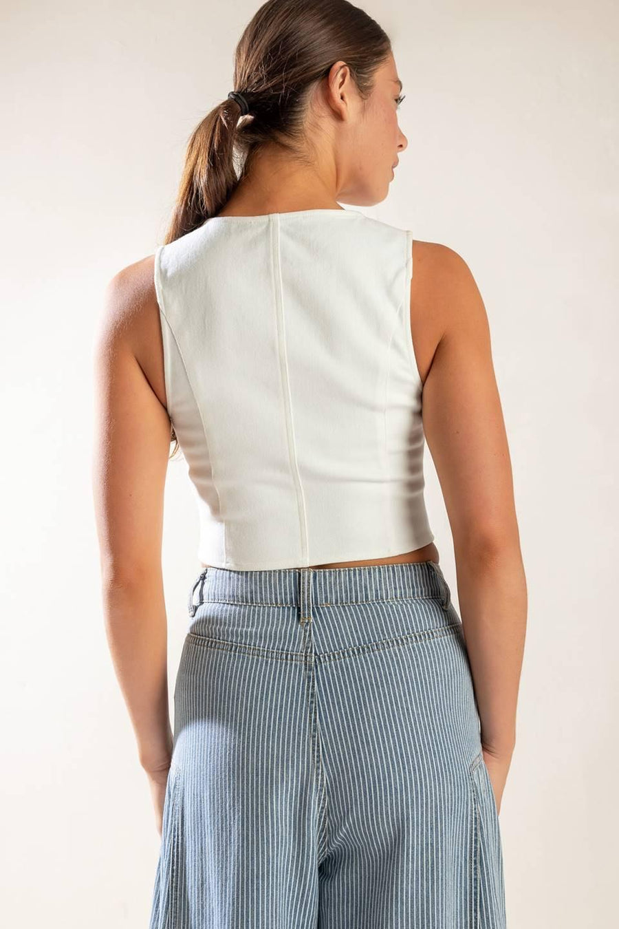 THE LILY'S SECRET DENIM VEST - Glamourous Grace