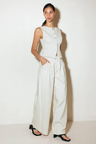 COFFEE RUN STRIPED WOVEN VEST - Glamourous Grace
