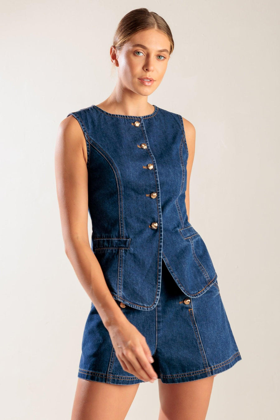 DRIVE-IN MOVIE DENIM VEST - Glamourous Grace