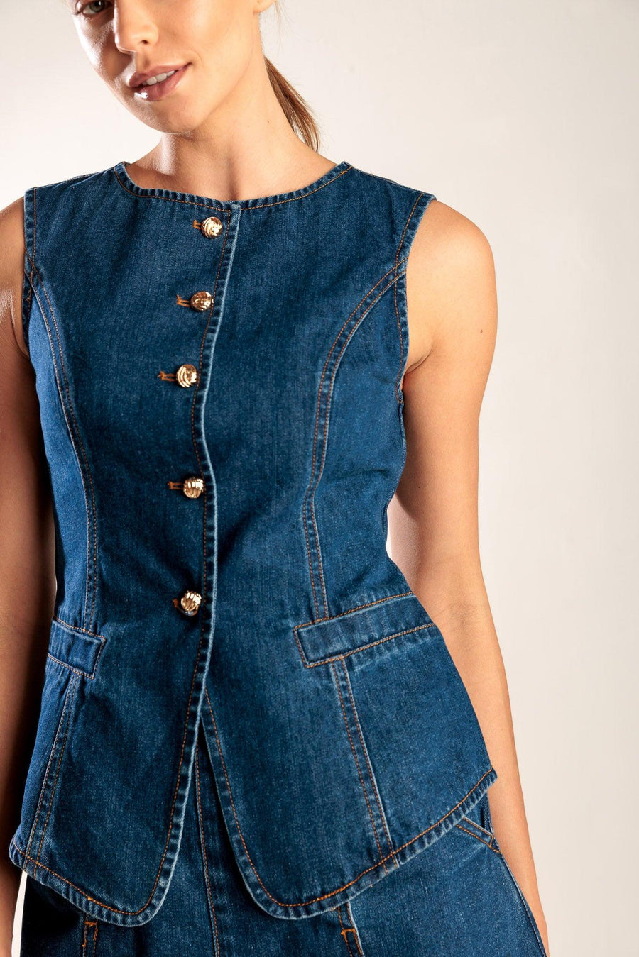 DRIVE-IN MOVIE DENIM VEST - Glamourous Grace