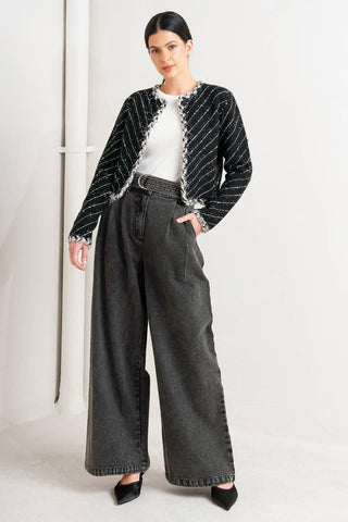 NOIR LINEAR SWEATER KNIT JACKET - Glamourous Grace