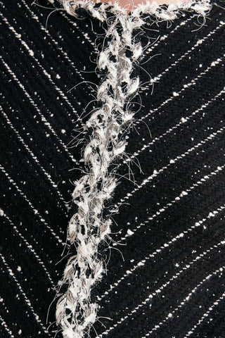 NOIR LINEAR SWEATER KNIT JACKET - Glamourous Grace