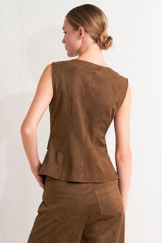 MIDNIGHT MESA STYLE FAUX SUEDE VEST - Glamourous Grace