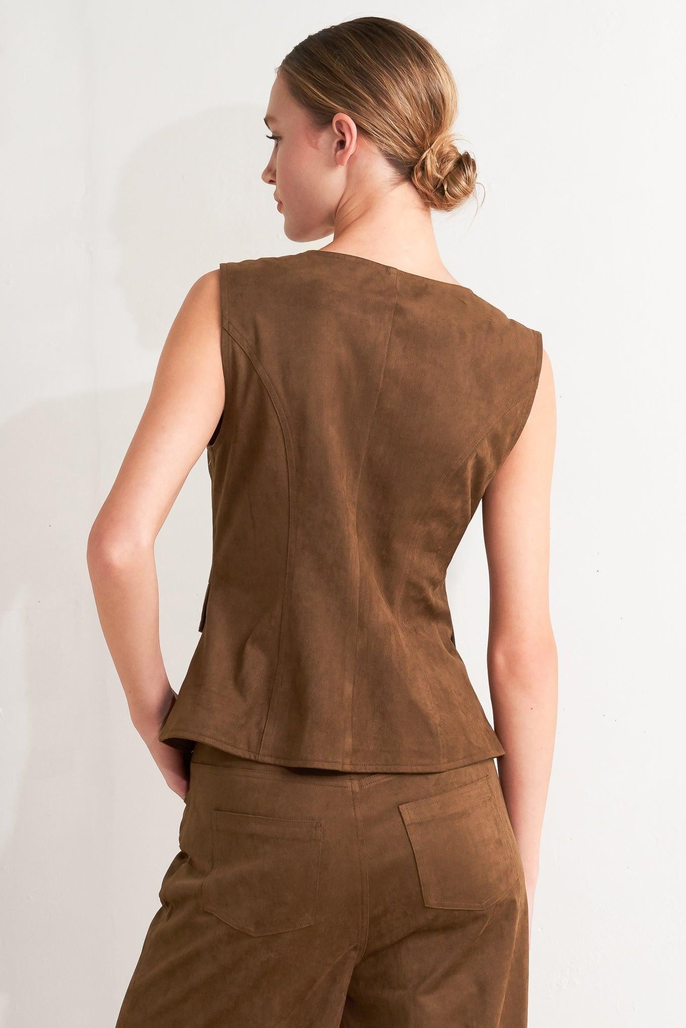 BROWN SUGAR FAUX SUEDE VEST - Glamourous Grace