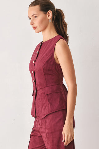 MIDNIGHT MESA STYLE FAUX SUEDE VEST - Glamourous Grace