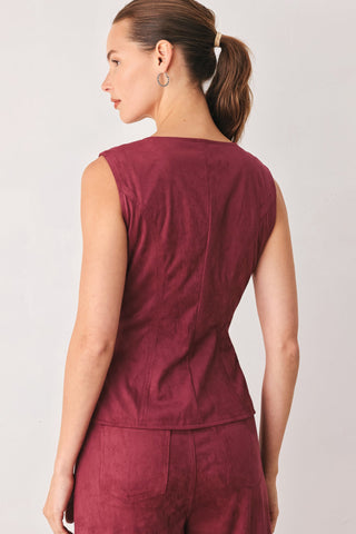 MIDNIGHT MESA STYLE FAUX SUEDE VEST - Glamourous Grace