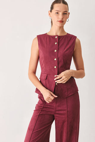 MIDNIGHT MESA STYLE FAUX SUEDE VEST - Glamourous Grace