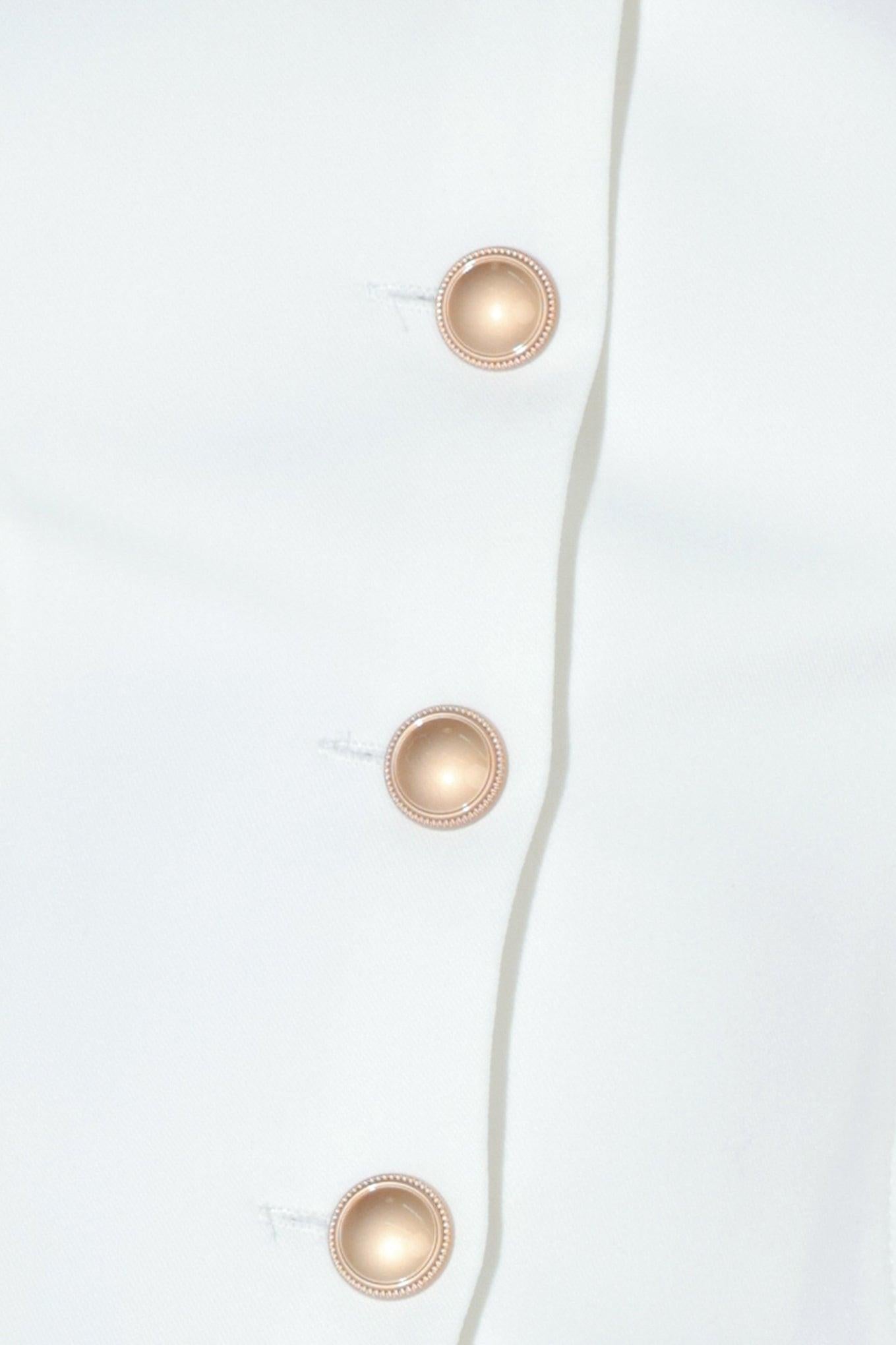 MINIMAL PRESTIGE WOVEN TOP - Glamourous Grace
