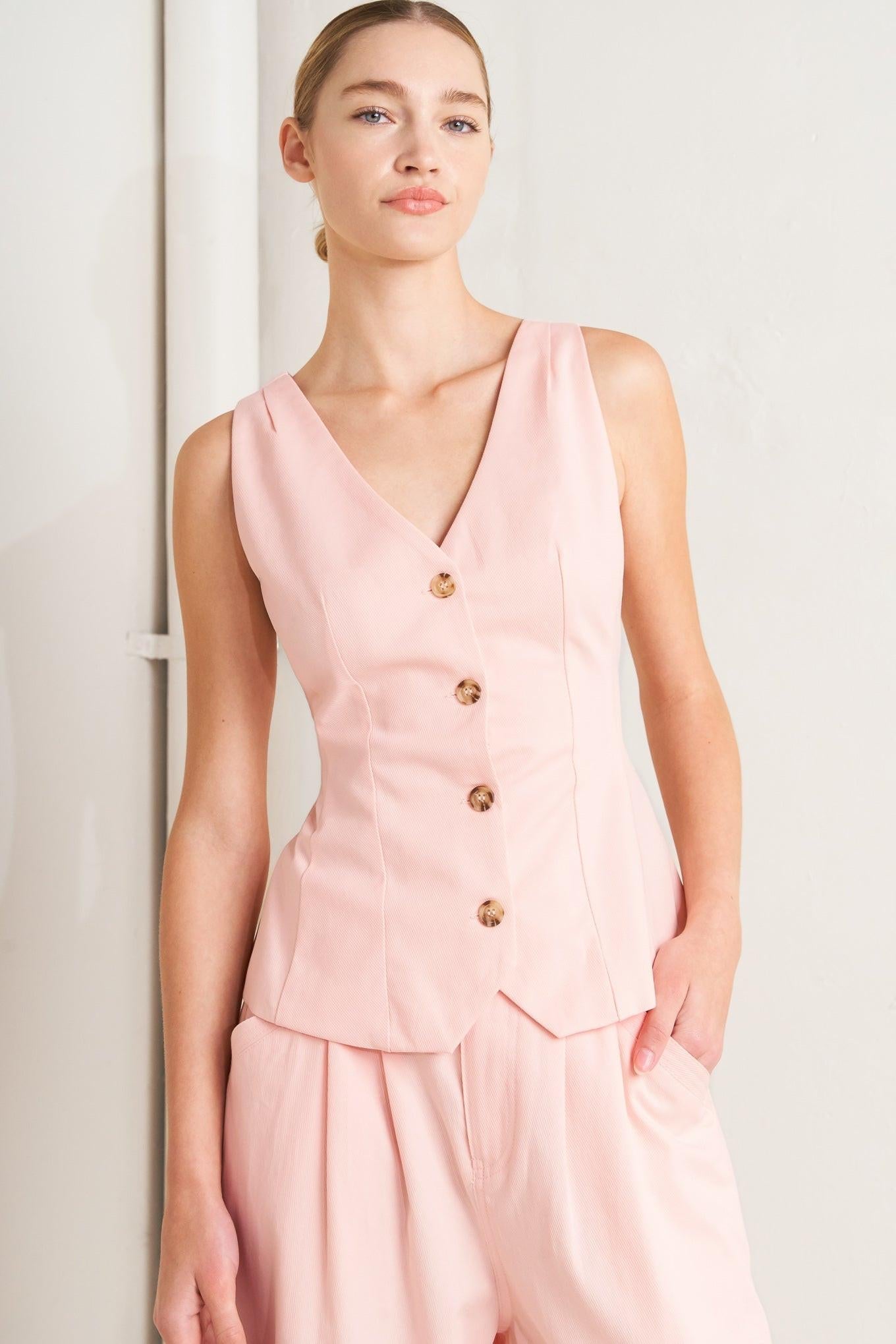 HERITAGE REBOOT WOVEN VEST - Glamourous Grace