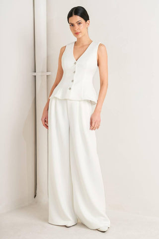 PURE ELEGANCE WOVEN VEST - Glamourous Grace