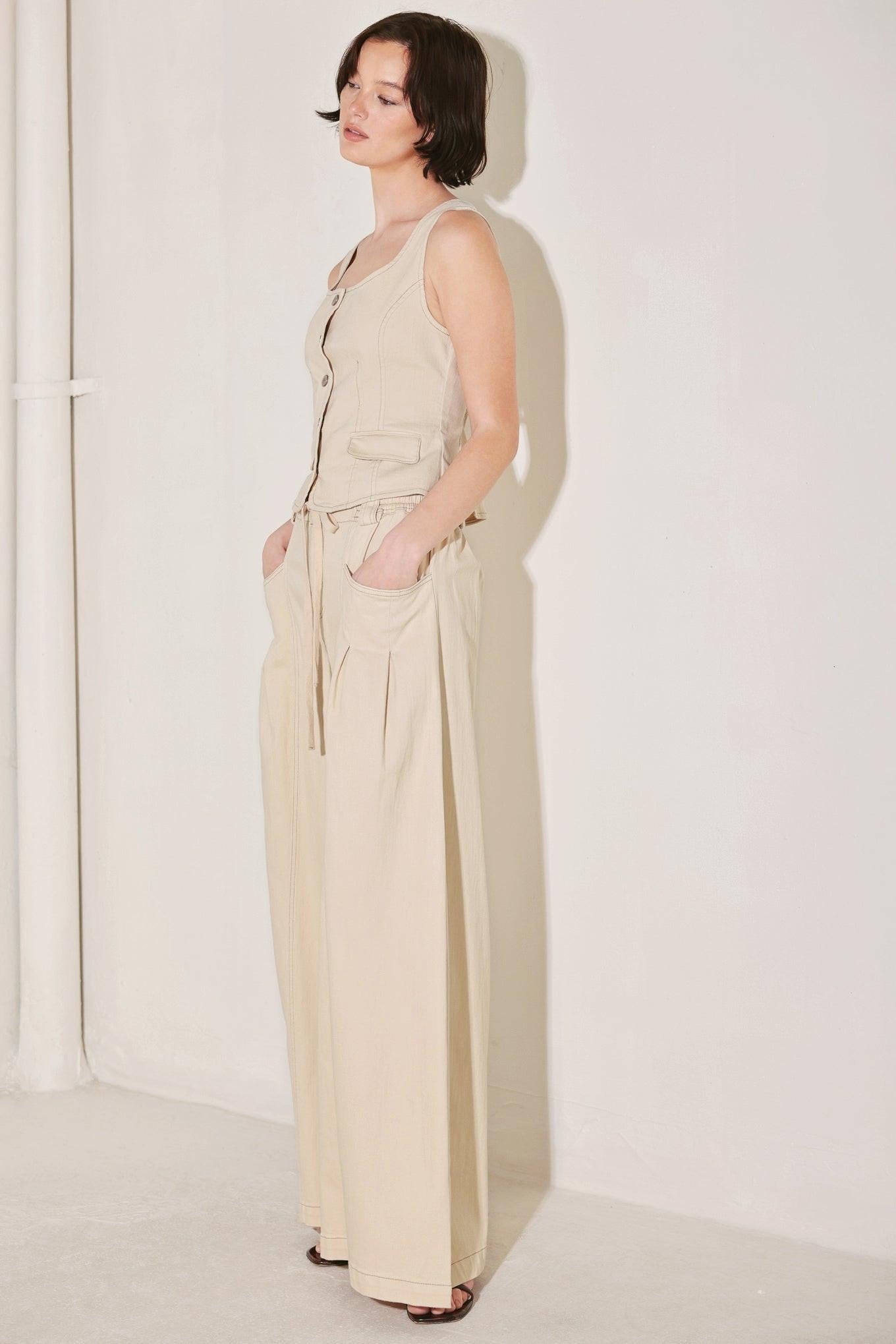 DAYLIGHT GROOVE WOVEN VEST - Glamourous Grace