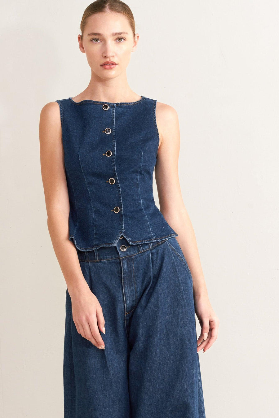 RETRO STREET DENIM VEST - Glamourous Grace