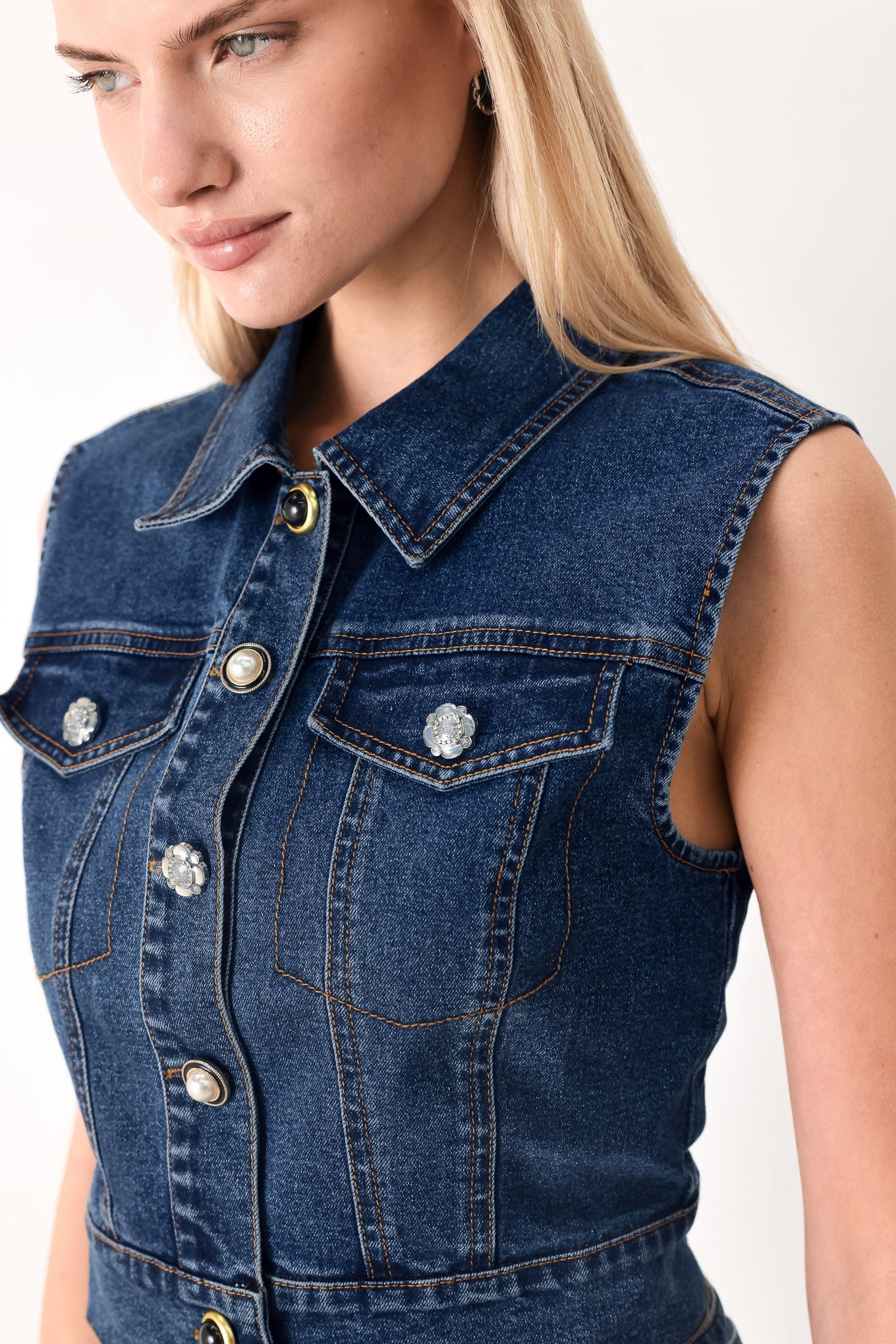 SWEET TALKER DENIM CROP VEST - Glamourous Grace
