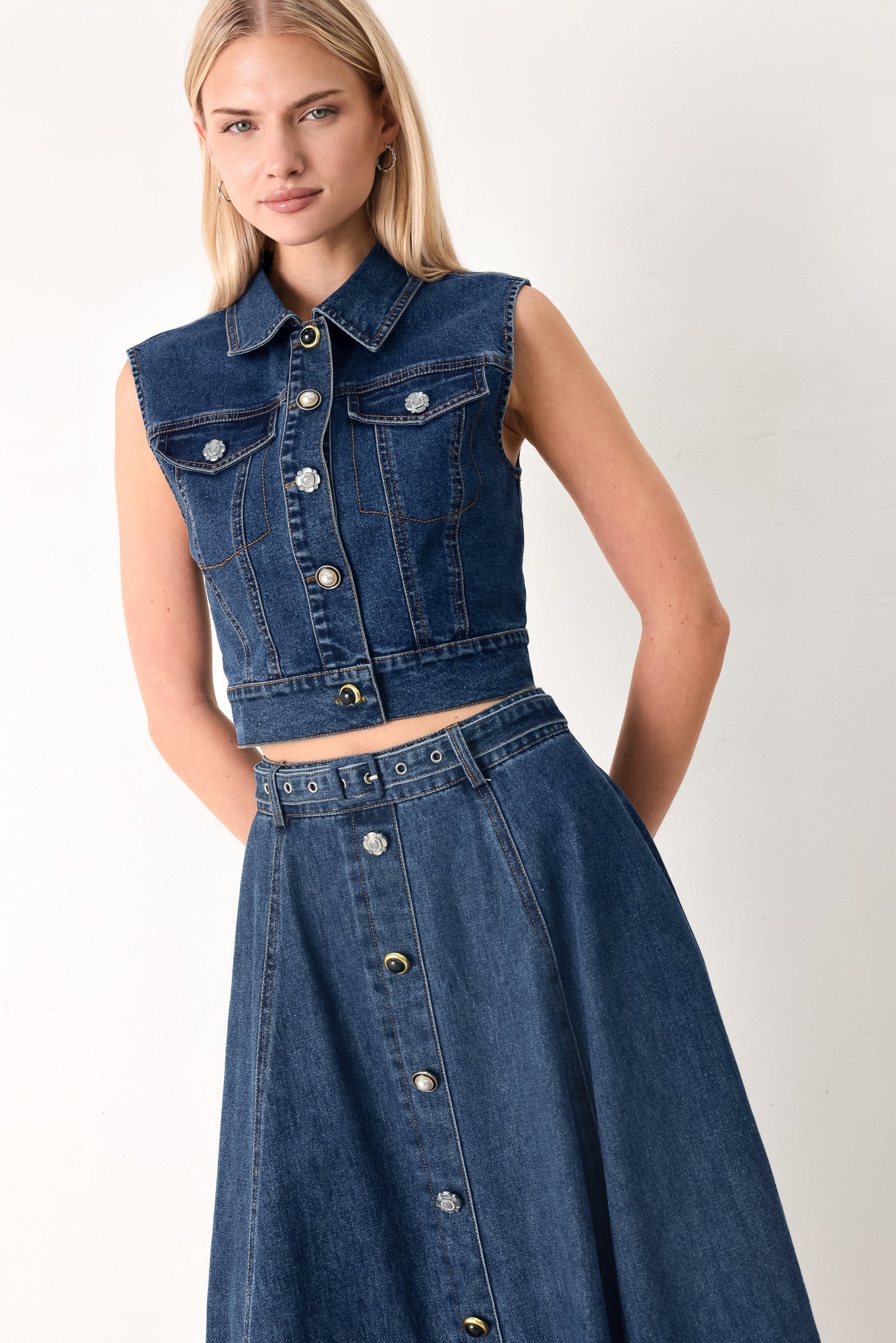 SWEET TALKER DENIM CROP VEST - Glamourous Grace