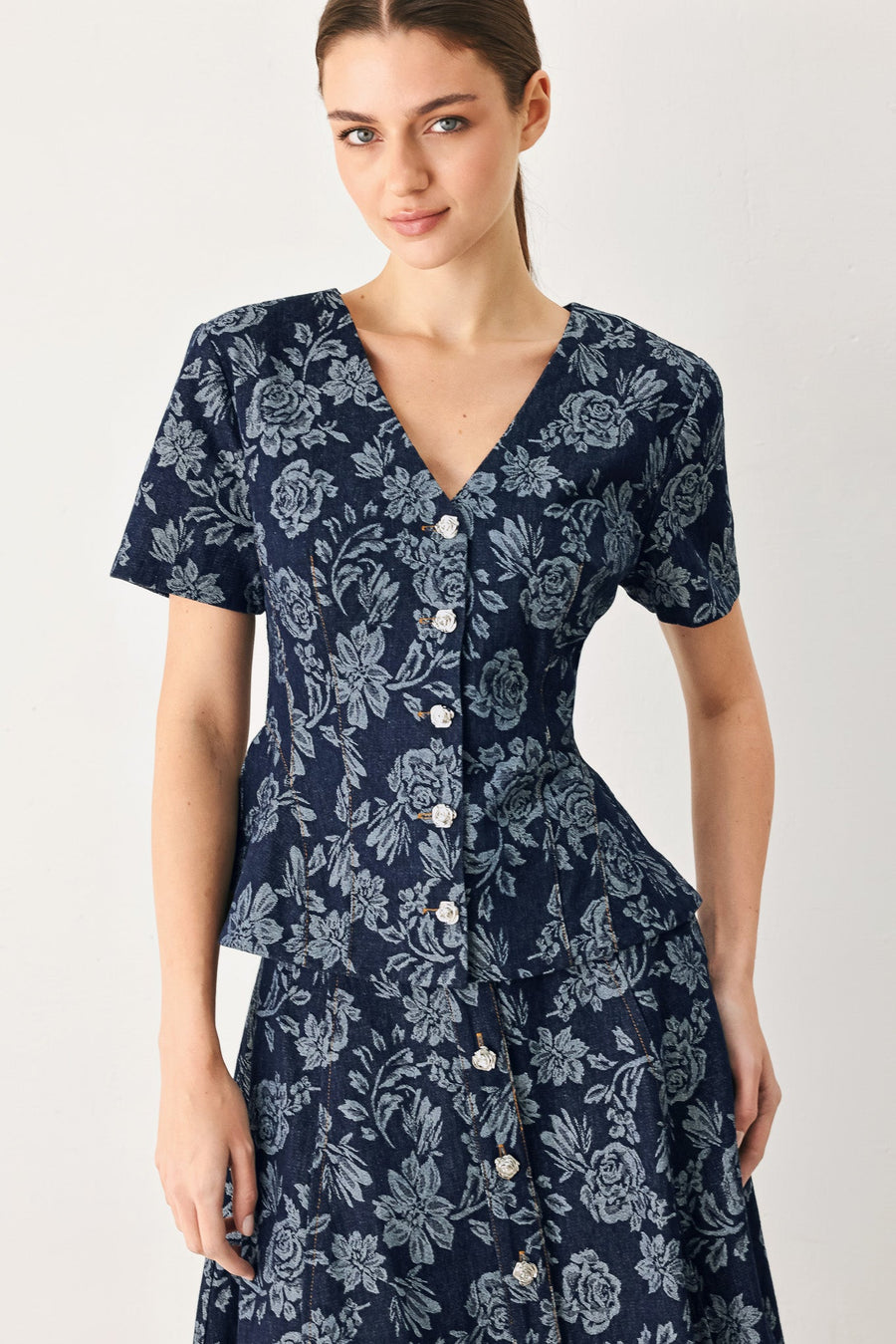 ROSETTE FLORAL WOVEN JACQUARD TOP - Glamourous Grace