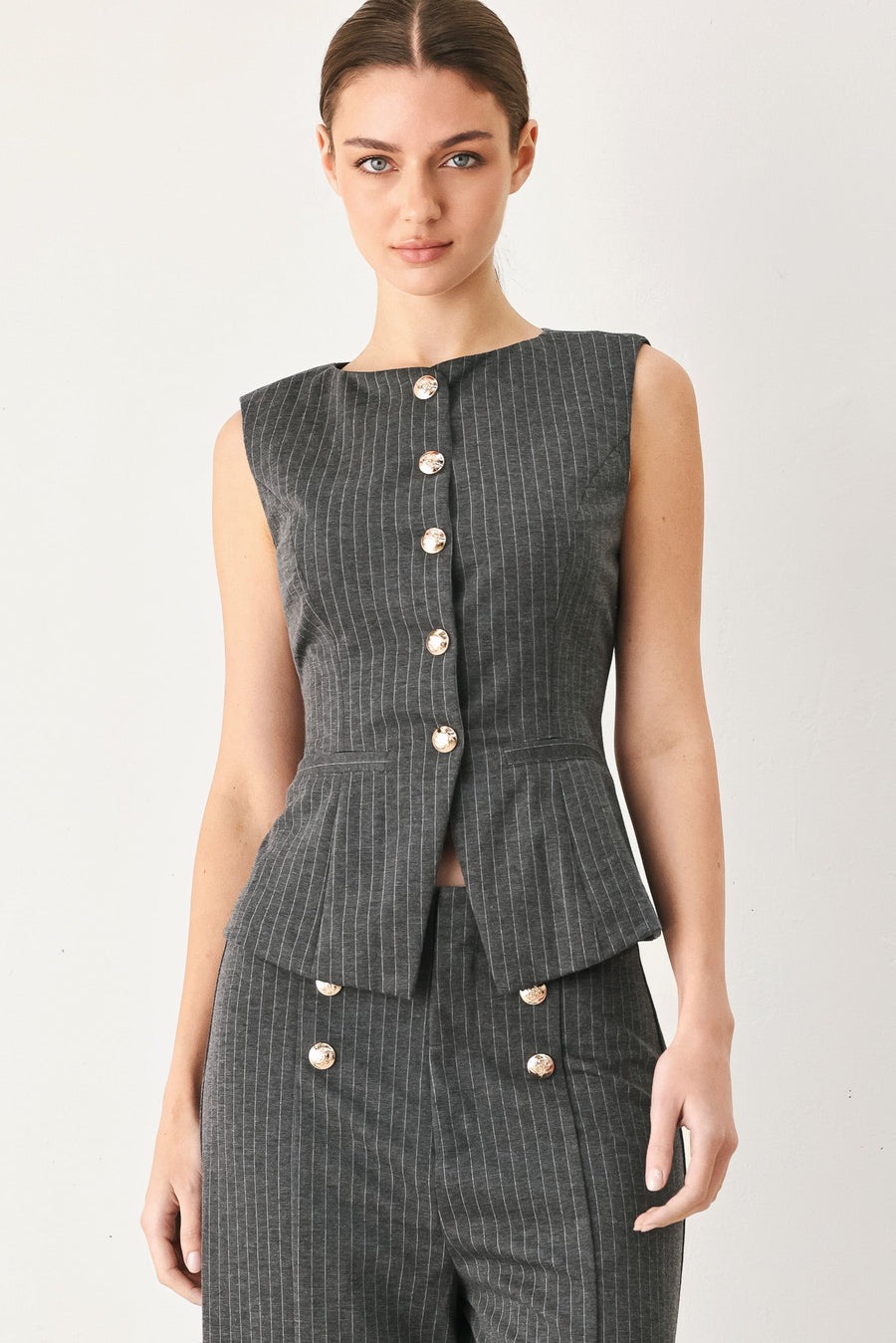 MODERN PINSTRIPE WOVEN VEST - Glamourous Grace