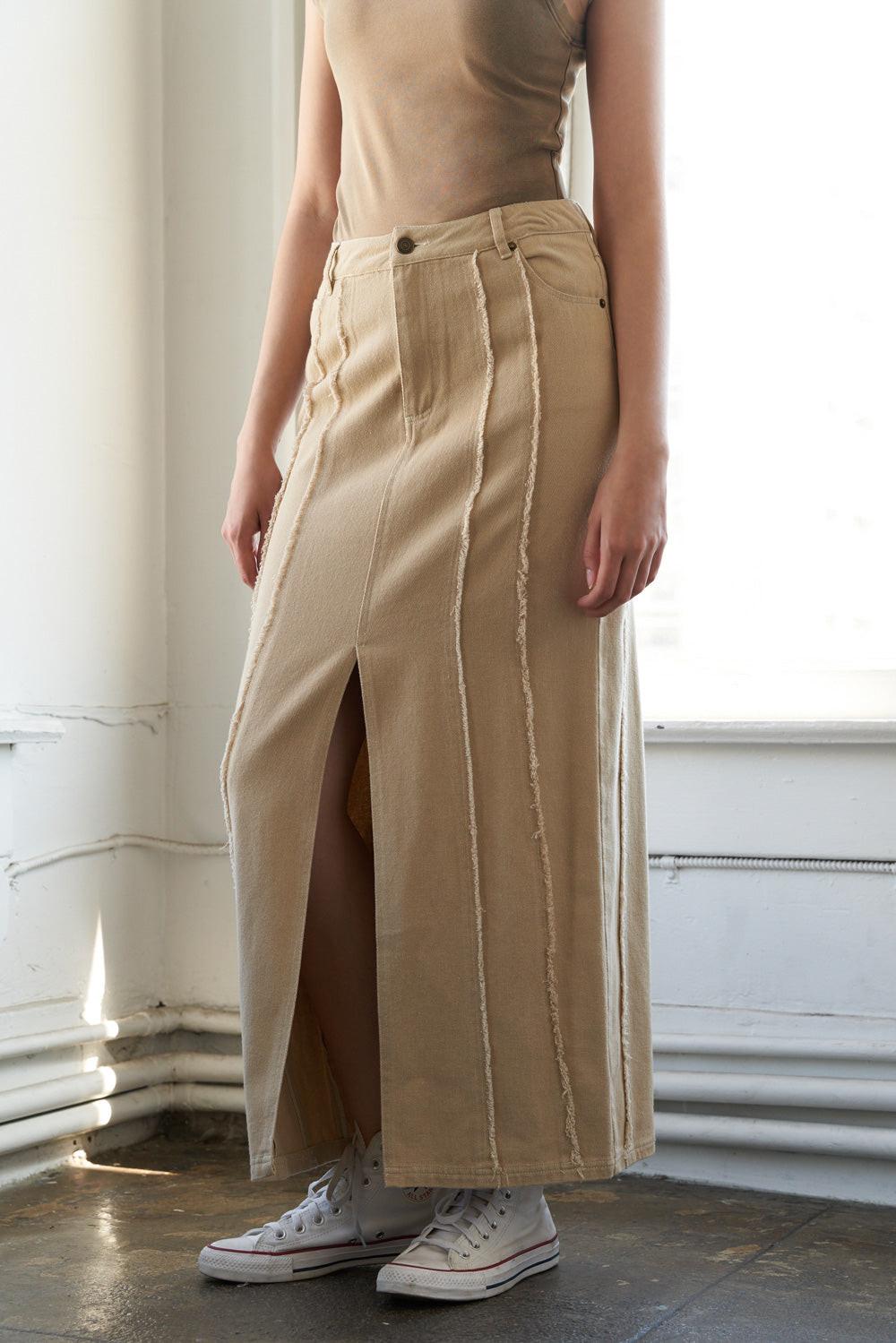 BETWEEN THE PAGES WOVEN SKIRT - Glamourous Grace