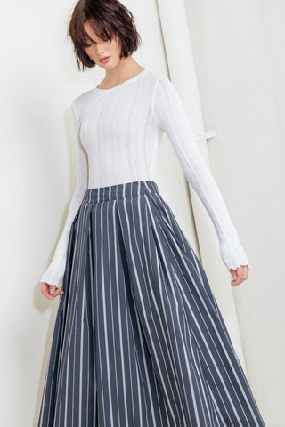 BEHIND THE GRIN WOVEN MIDI SKIRT - Glamourous Grace