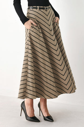WEEKEND VIBE STRIP WOVEN MIDI SKIRT - Glamourous Grace