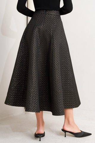 EVENING SCULPT METALLIC WOVEN CIRCLE SKIRT - Glamourous Grace