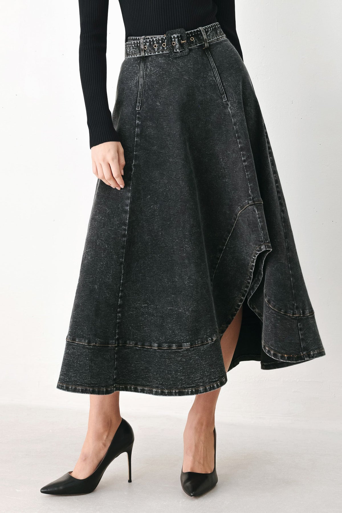 SHADOW STITCH ROMANCE DENIM MIDI SKIRT - Glamourous Grace