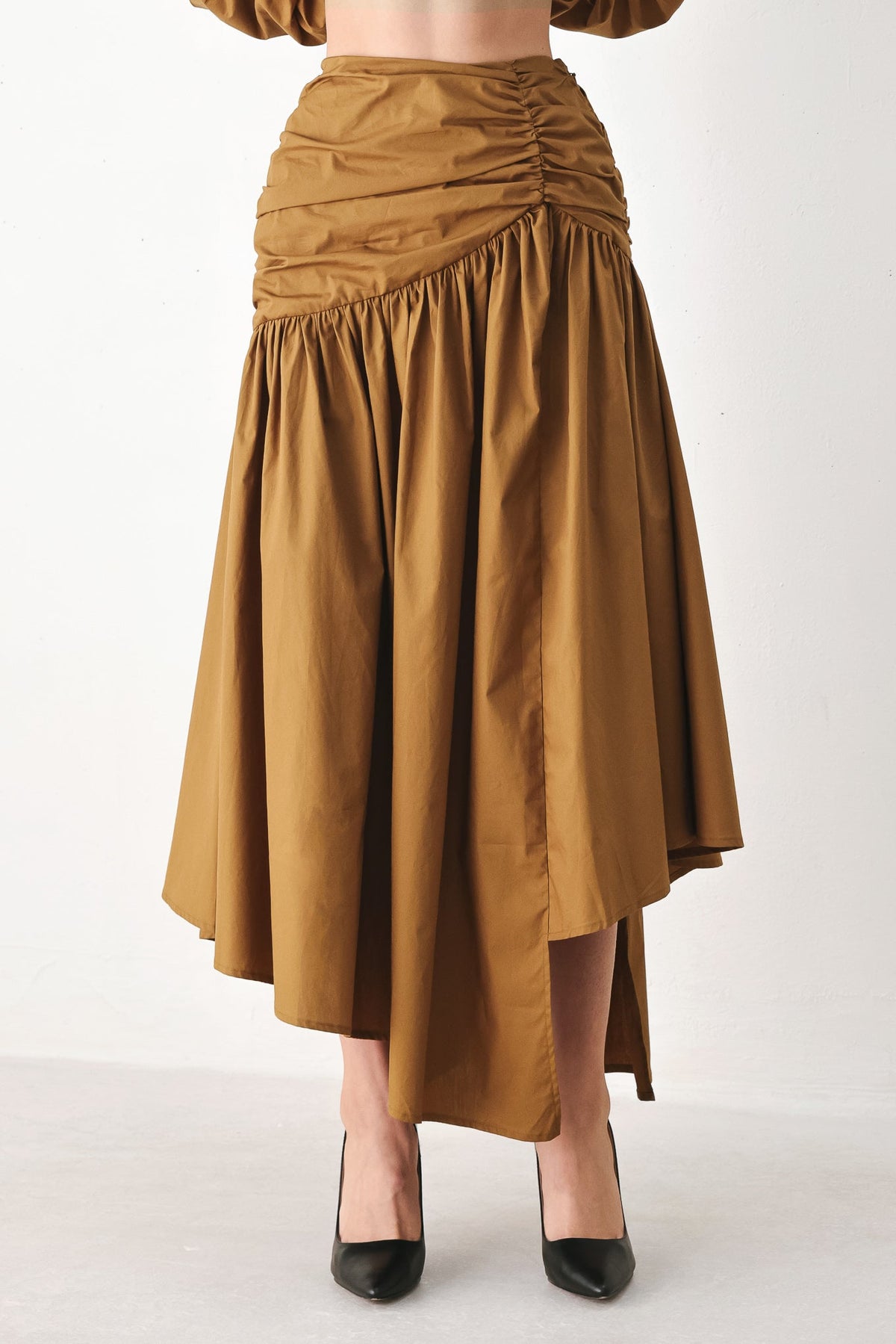 GOLDEN BROWN CASCADE WOVEN MIDI SKIRT - Glamourous Grace
