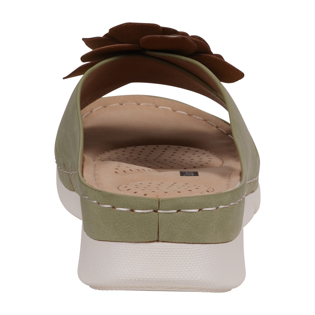 Women's Claire Green Cushioned Footbed Sandals - Glamourous Grace