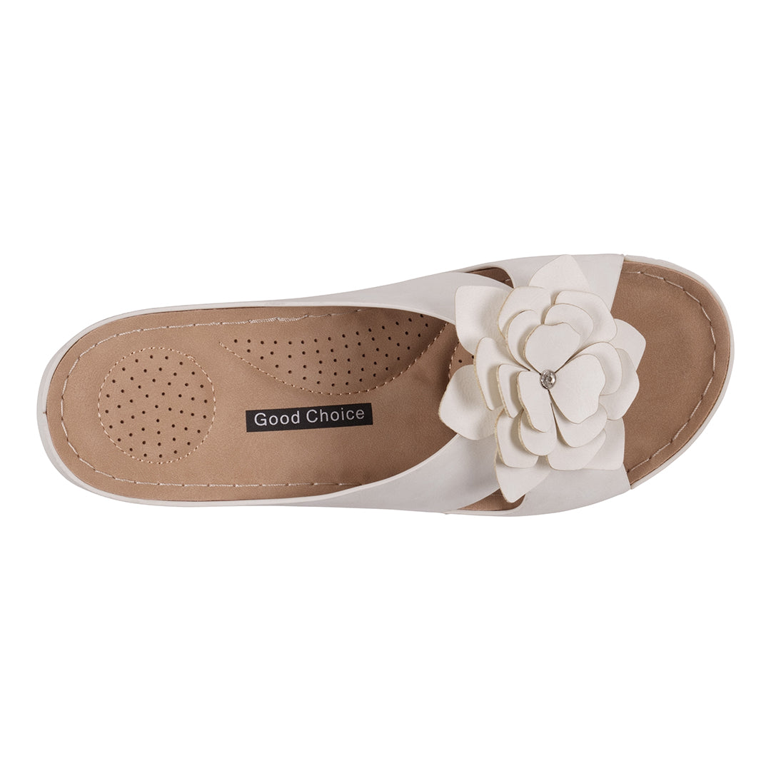 Women's Claire White Cushioned Footbed Sandals - Glamourous Grace