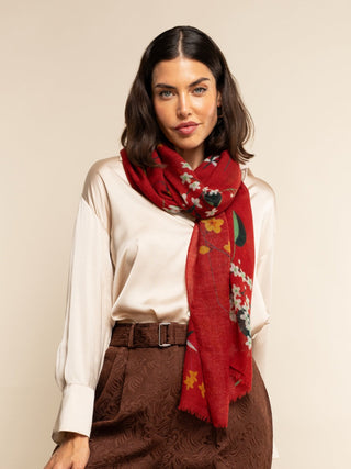 Evelina (red) - Soft and lightweight Italian scarf from premium wool - Glamourous Grace