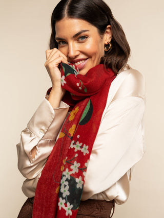 Evelina (red) - Soft and lightweight Italian scarf from premium wool - Glamourous Grace