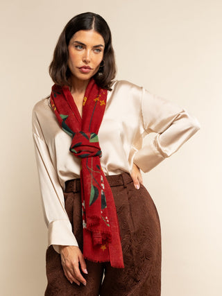 Evelina (red) - Soft and lightweight Italian scarf from premium wool - Glamourous Grace