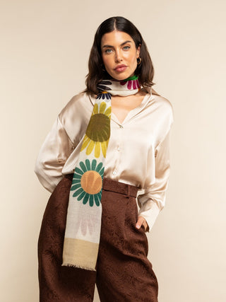 Evelina (yellow) - Soft and lightweight Italian scarf from premium wool - Glamourous Grace