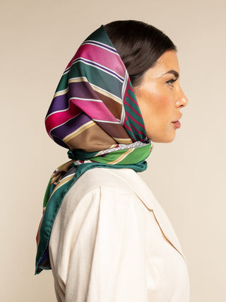 Fiorella (green) - Soft and lightweight Italian foulard from pure silk - Glamourous Grace