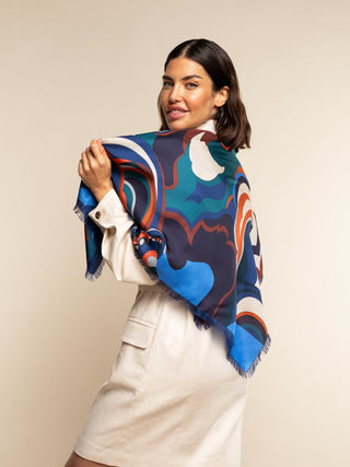 Giorgia (blue/red) - Italian soft and lightweight foulard made from pure silk - Glamourous Grace