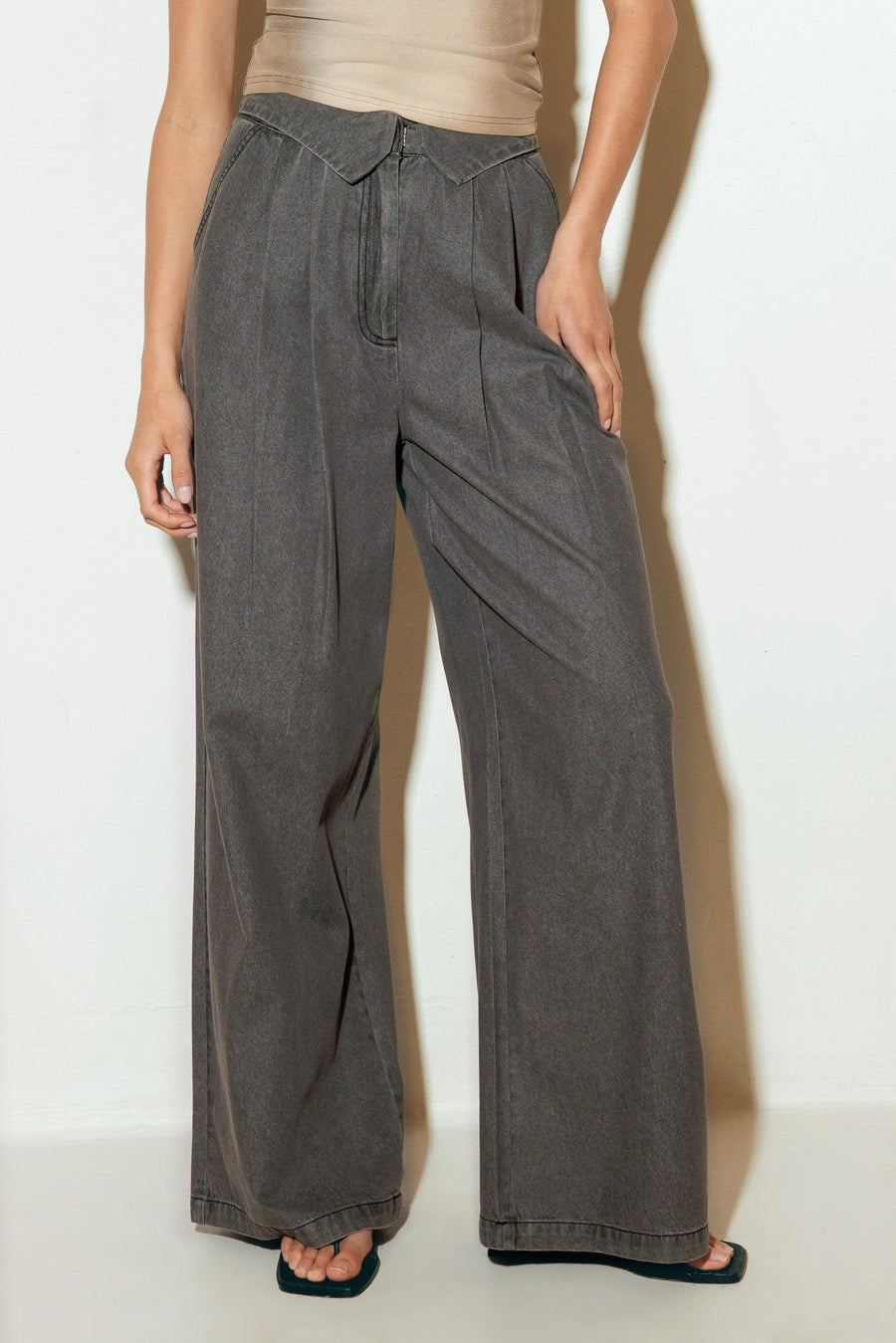 WEEKEND WANDERER DENIM PANTS - Glamourous Grace